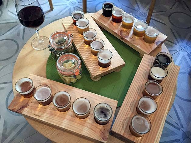 the growler beer tasting sets