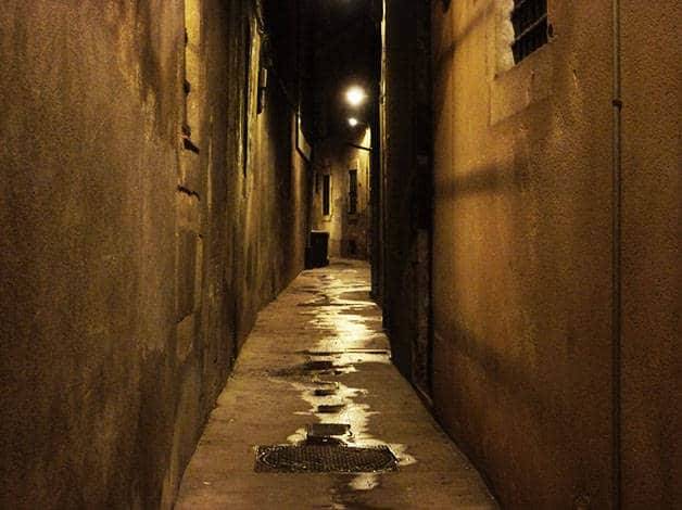 Ghost Walking Tour: mysteries, legends and frights in the Old Town