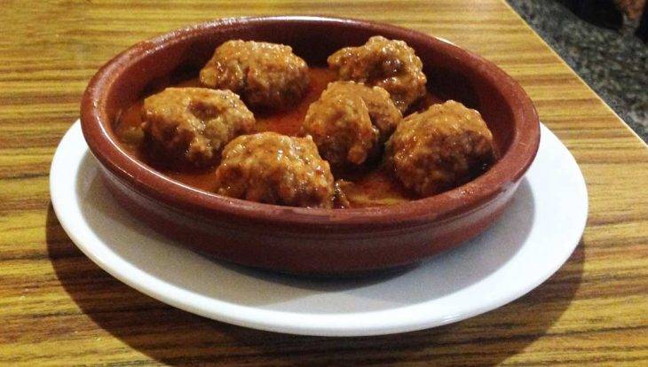 Casa López meatballs